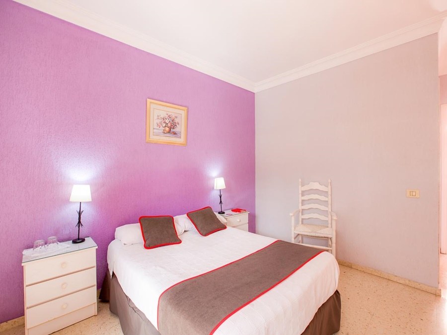 OYO HOTEL DON CANDIDO photo 2