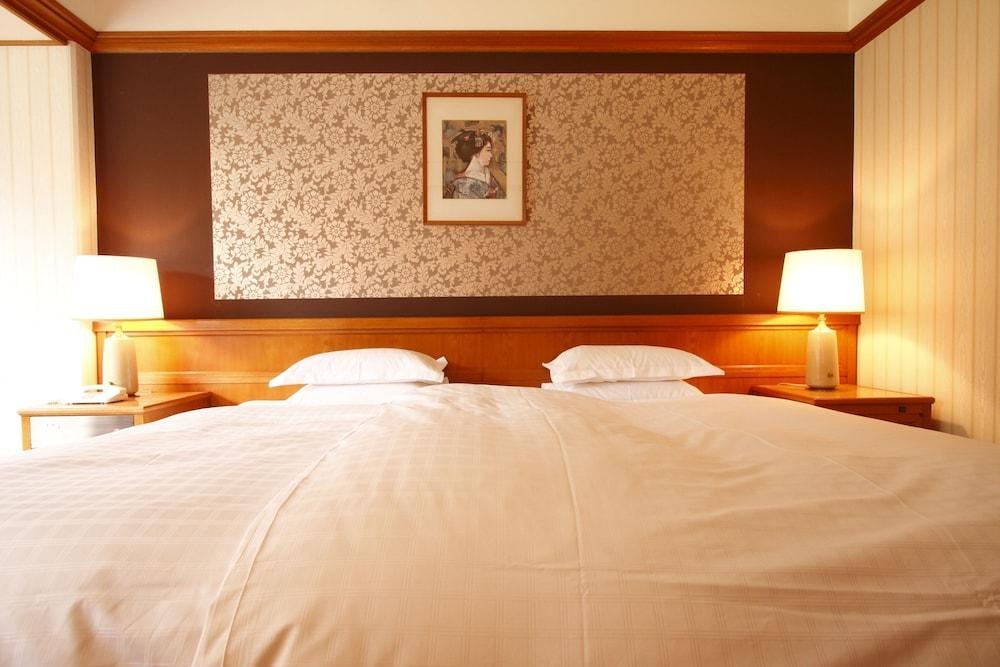 NARA HOTEL photo 4