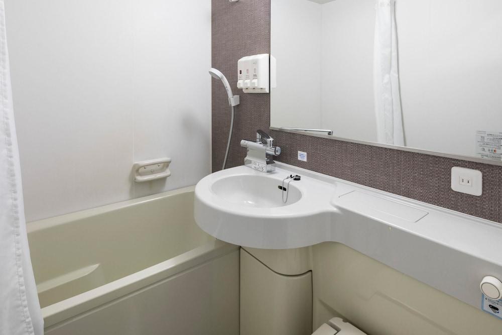 COMFORT HOTEL TOKYO HIGASHI NIHOMBASHI photo 3