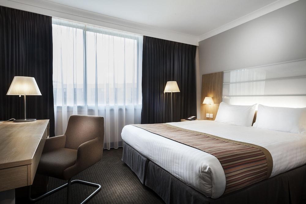 PARK INN BY RADISSON HOTEL & CONFERENCE CENTRE LONDON HEATRHOW photo 3