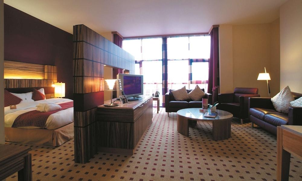 Radisson Blu Hotel, Belfast photo 4