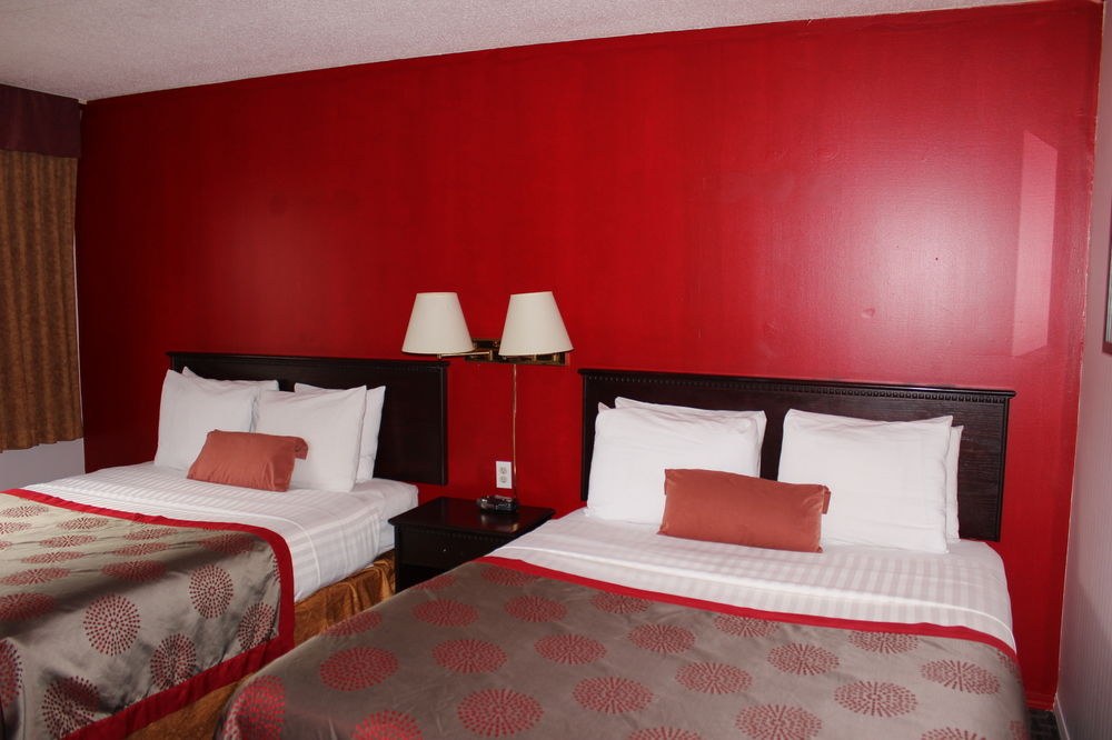 RAMADA LIMITED CALGARY NORTHWEST photo 1