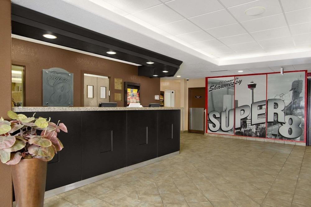 SUPER 8 BY WYNDHAM CALGARY SHAWNESSY AREA