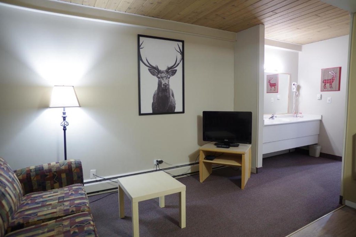 CANADAS BEST VALUE INN AND SUITES FERNIE photo 3