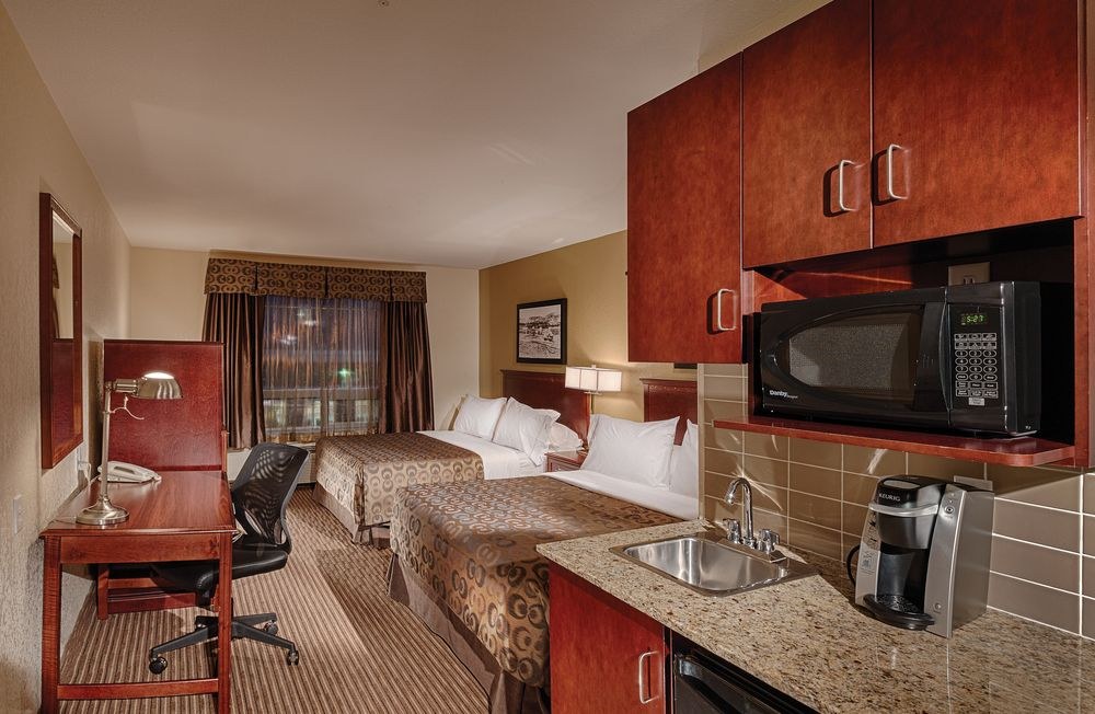 SURESTAY PLUS BY BEST WESTERN DRUMHELLER photo 1