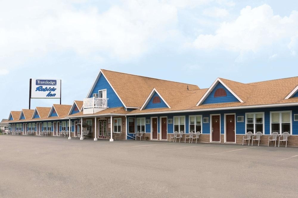 TRAVELODGE BY WYNDHAM FREDERICTON photo 4