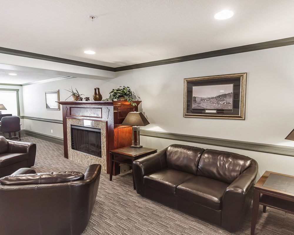 QUALITY INN & SUITES HINTON photo 1