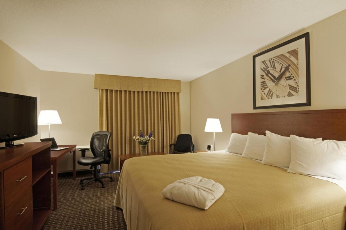 Quality Inn photo 2