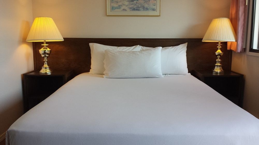 RECREATION INN & SUITES photo 1
