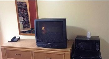 PARKWAY MOTEL photo 4