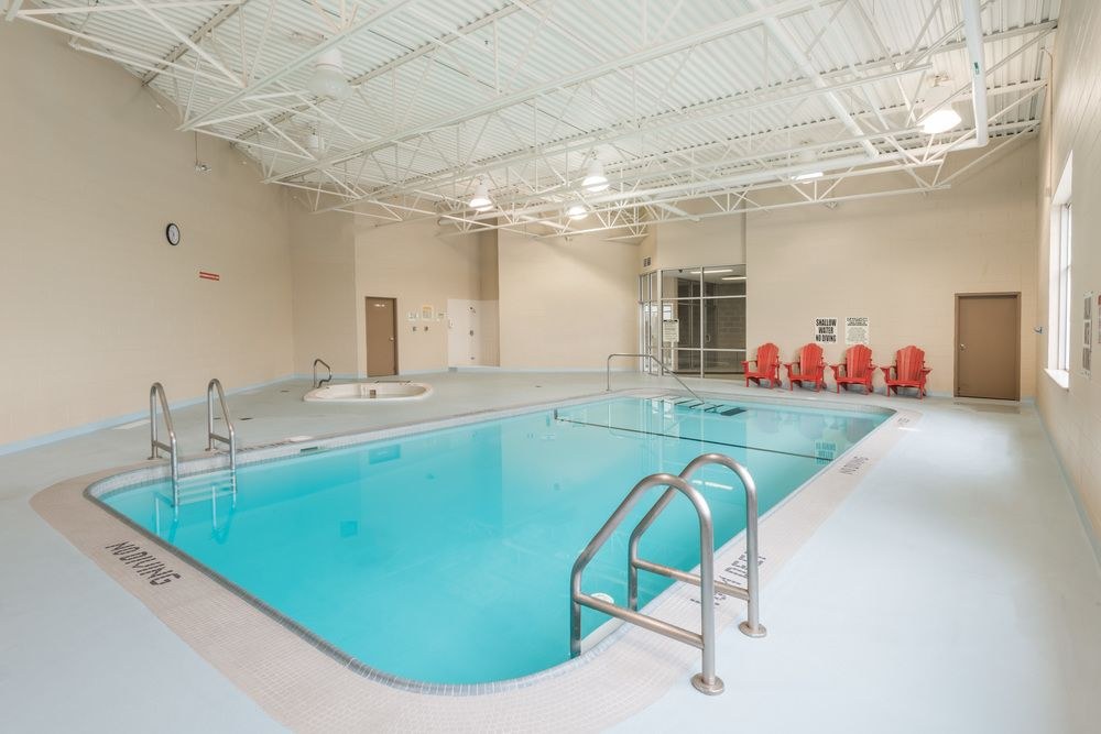 SUPER 8 BY WYNDHAM MISSISSAUGA photo 1