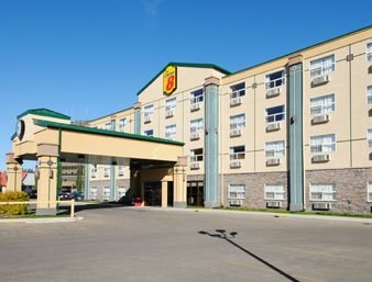 SUPER 8 BY WYNDHAM RED DEER CITY CENTRE photo 1