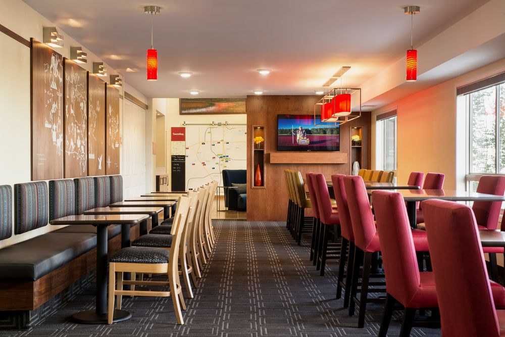 TOWNEPLACE SUITES RED DEER