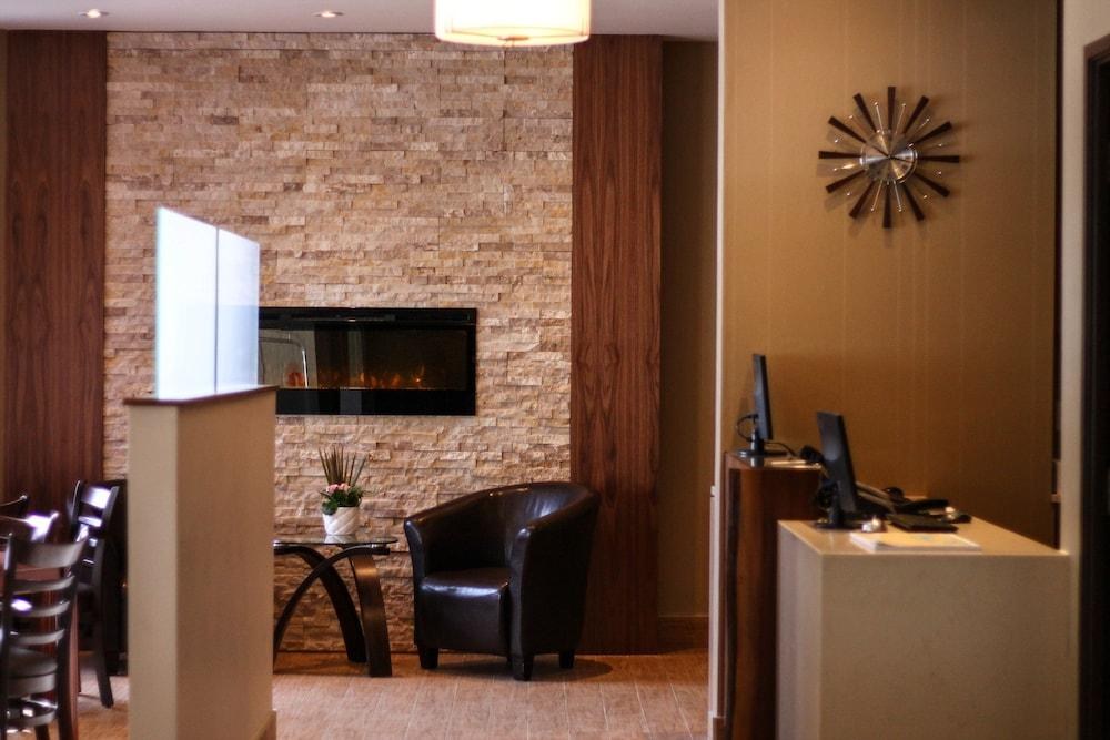 WELCOMINNS HOTEL OTTAWA photo 2