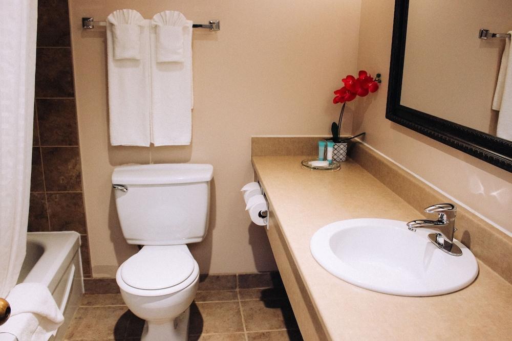WELCOMINNS HOTEL OTTAWA photo 3