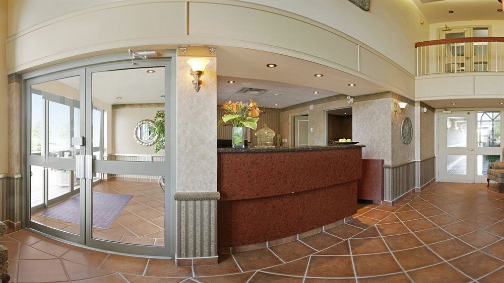 STAY INN photo 1