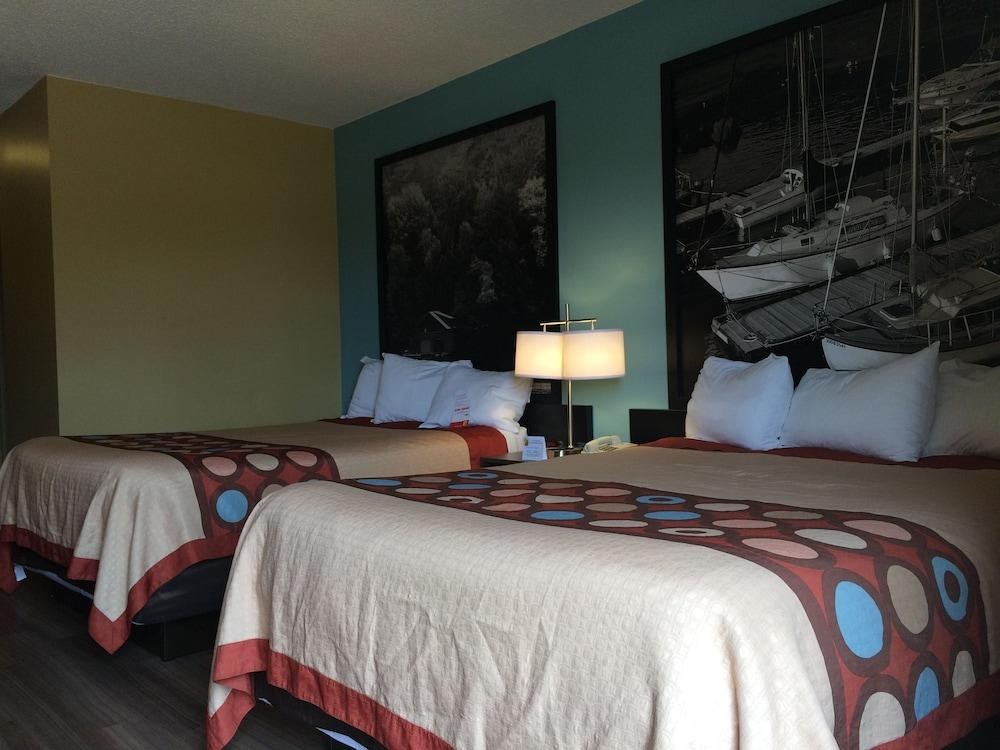 SUPER 8 BY WYNDHAM THUNDER BAY photo 4