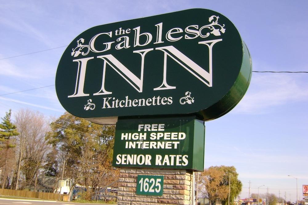 THE GABLES INN photo 3