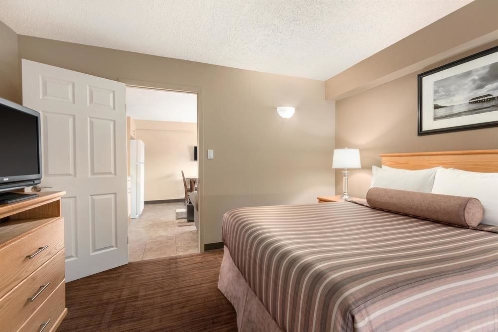TRAVELODGE BY WYNDHAM PRINCE GEORGE photo 1