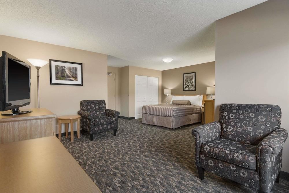 TRAVELODGE BY WYNDHAM PRINCE GEORGE photo 3