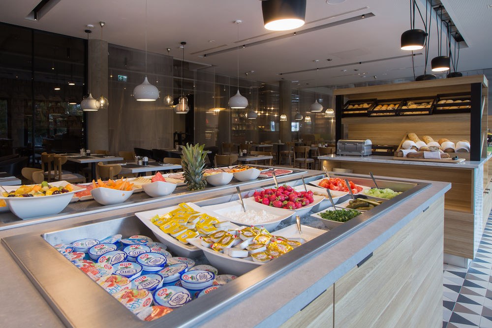 NOVOTEL WROCLAW CENTRUM photo 1