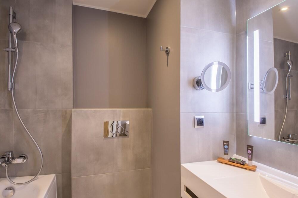 NOVOTEL WROCLAW CENTRUM photo 4