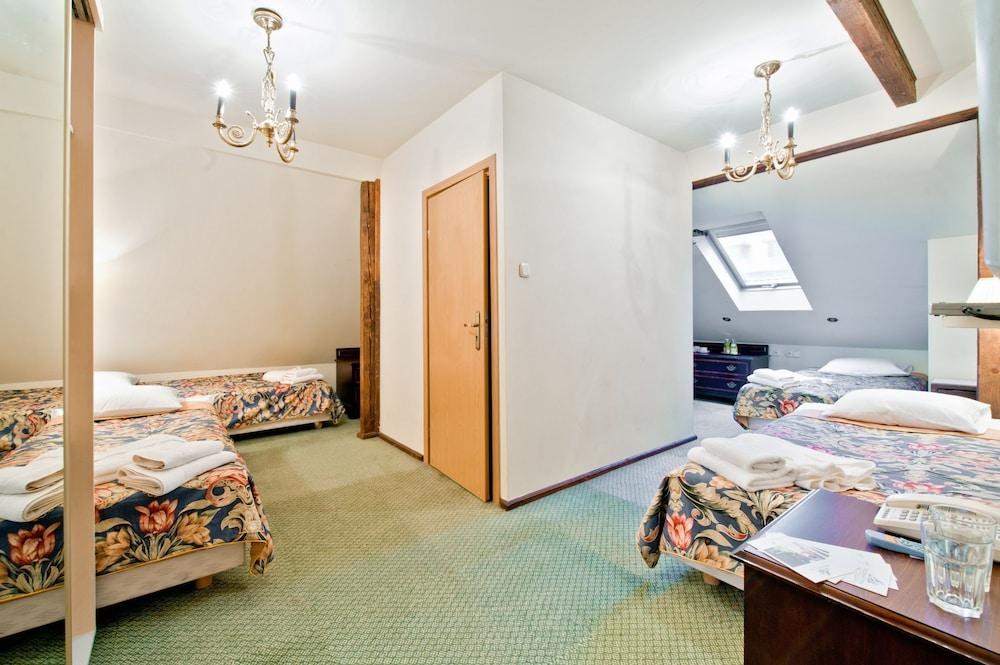 Aparthotel Miodosytnia photo 2