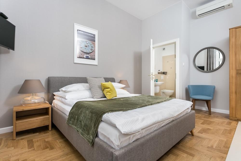 VENETIAN HOUSE MARKET SQUARE APARTHOTEL photo 4
