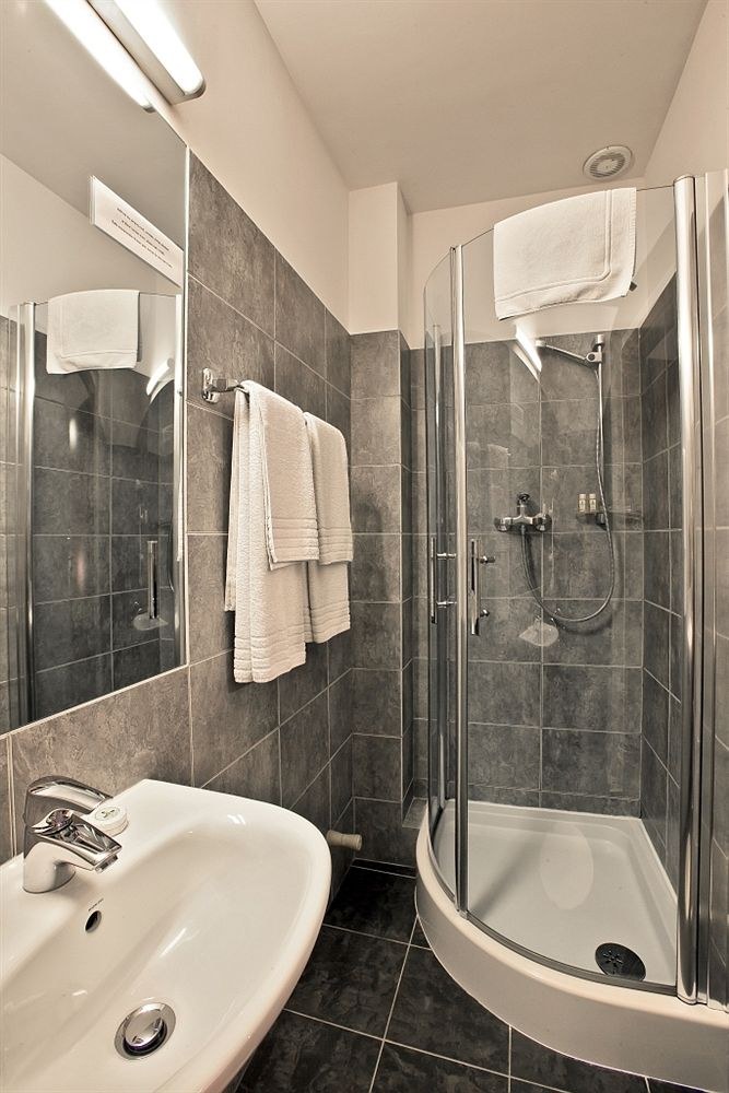 CASTLE INN photo 1