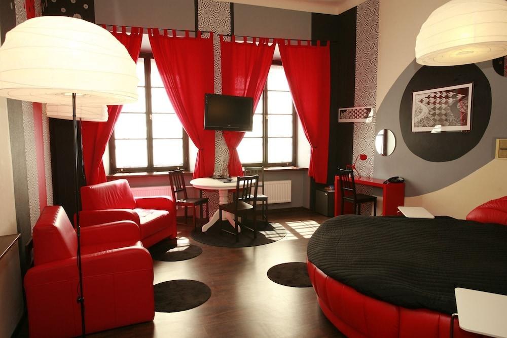 CASTLE INN photo 4