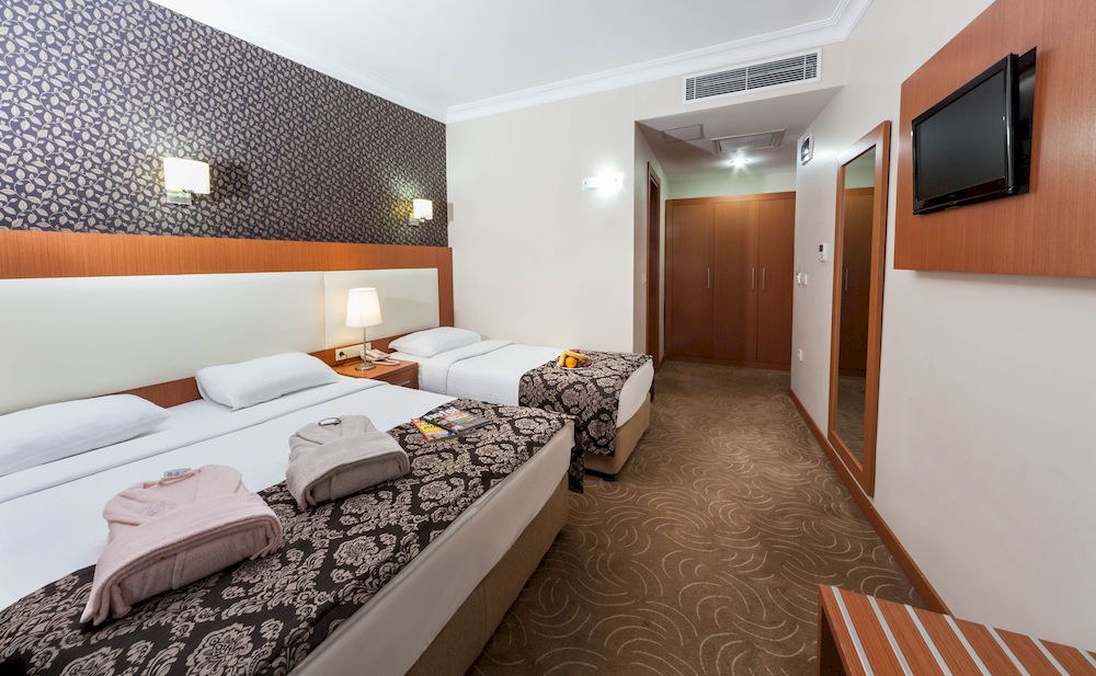 GRAND HOTEL AVCILAR photo 1
