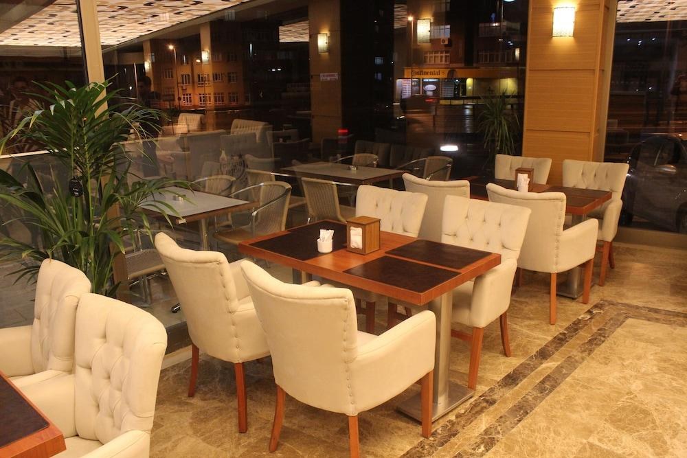 GRAND HOTEL AVCILAR photo 2
