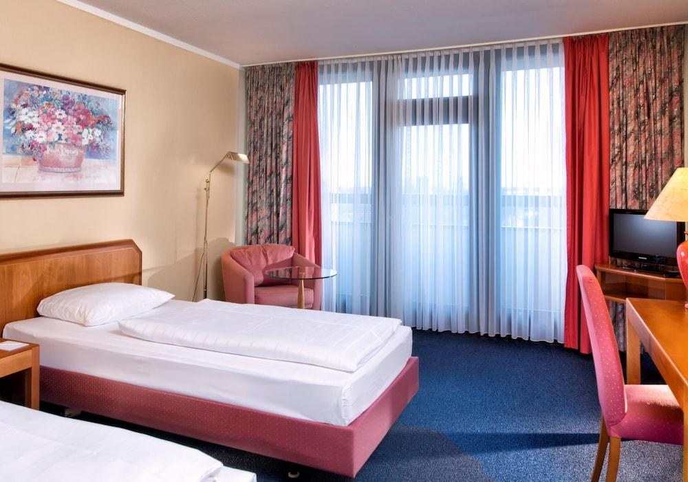 EXCELSIOR HOTEL photo 4