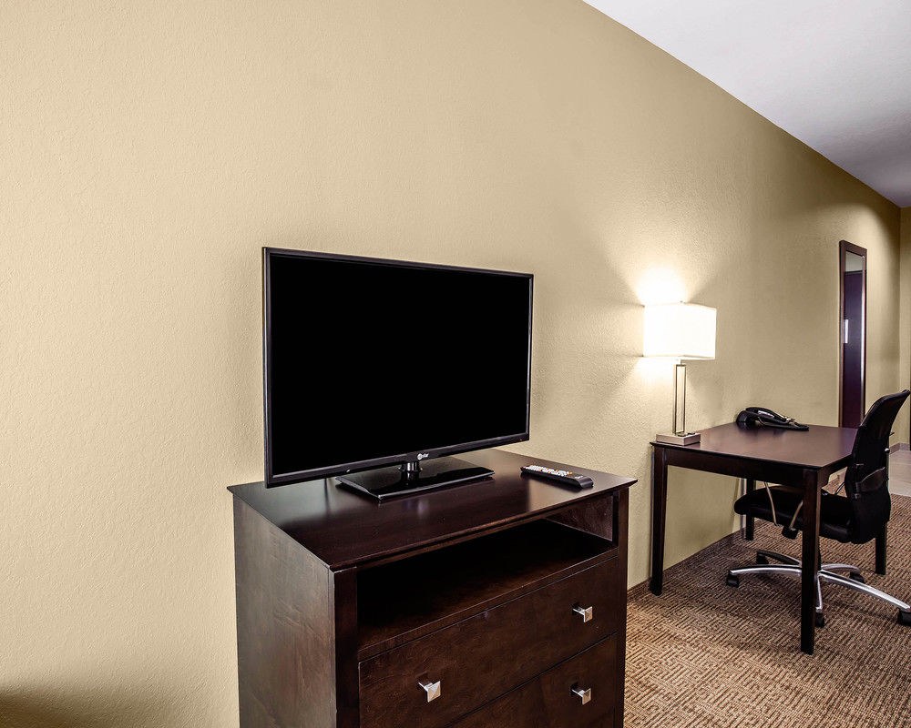 COMFORT SUITES NORTHWEST - CY - FAIR