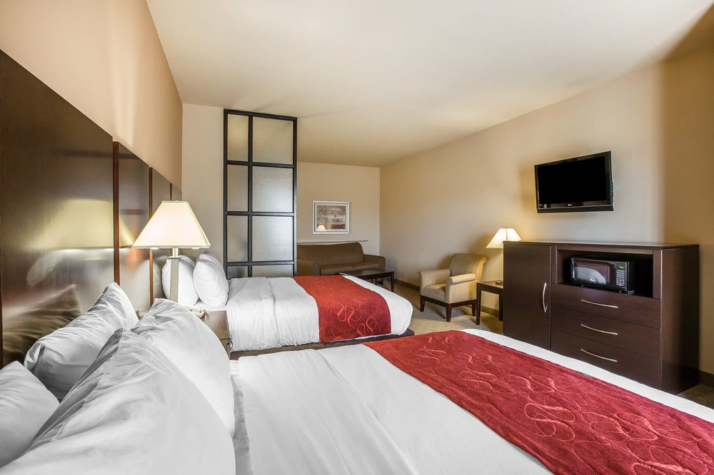 COMFORT SUITES MACON photo 1