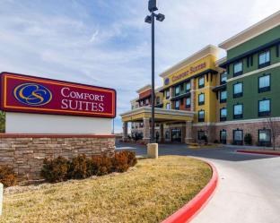 COMFORT SUITES