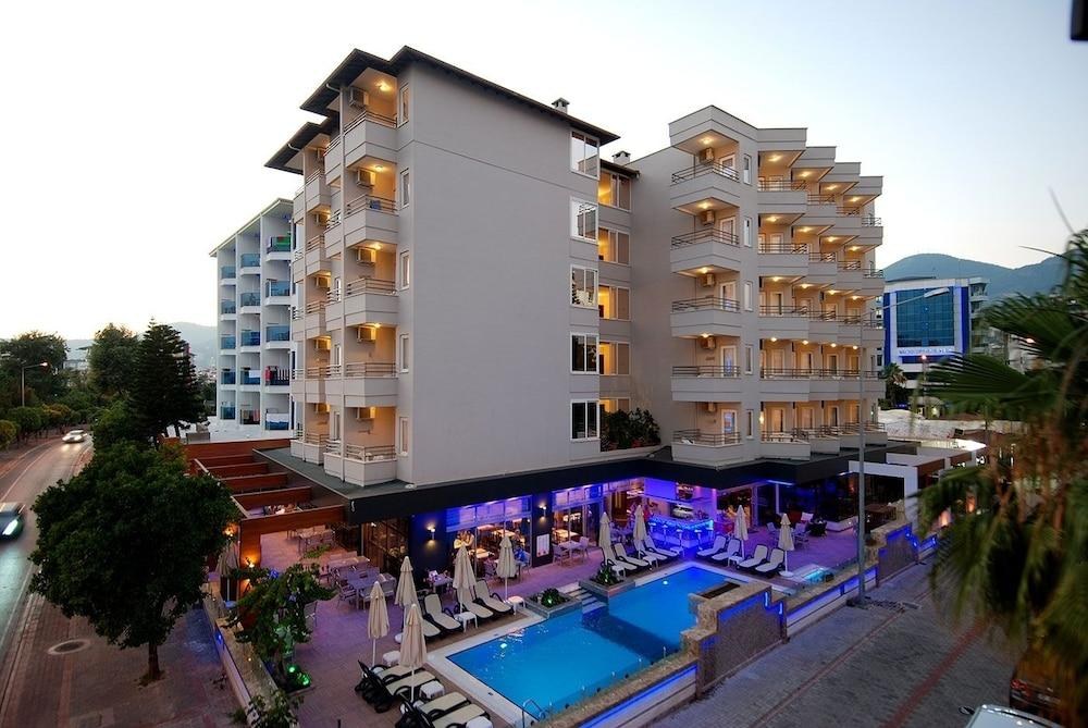 HATIPOGLU BEACH HOTEL photo 4