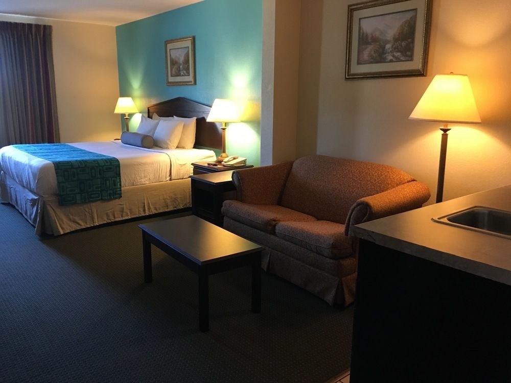HOWARD JOHNSON HOUMA