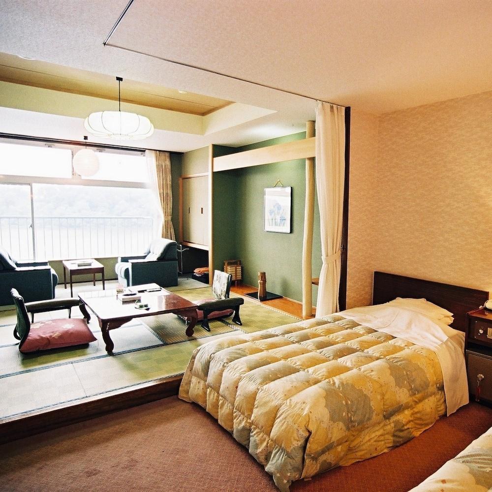 ABASHIRIKOSO photo 2