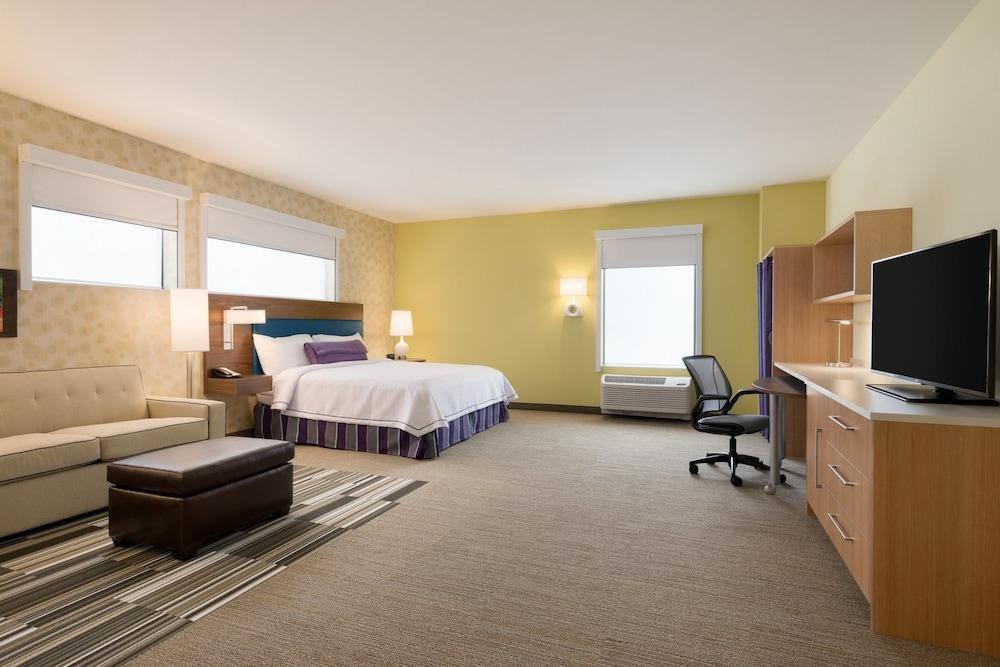 Home2 Suites by Hilton Clarksville/Ft. Campbell photo 2