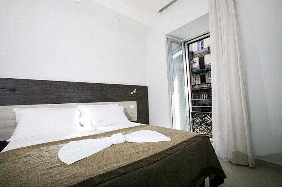 NAPOLI SUITE photo 2