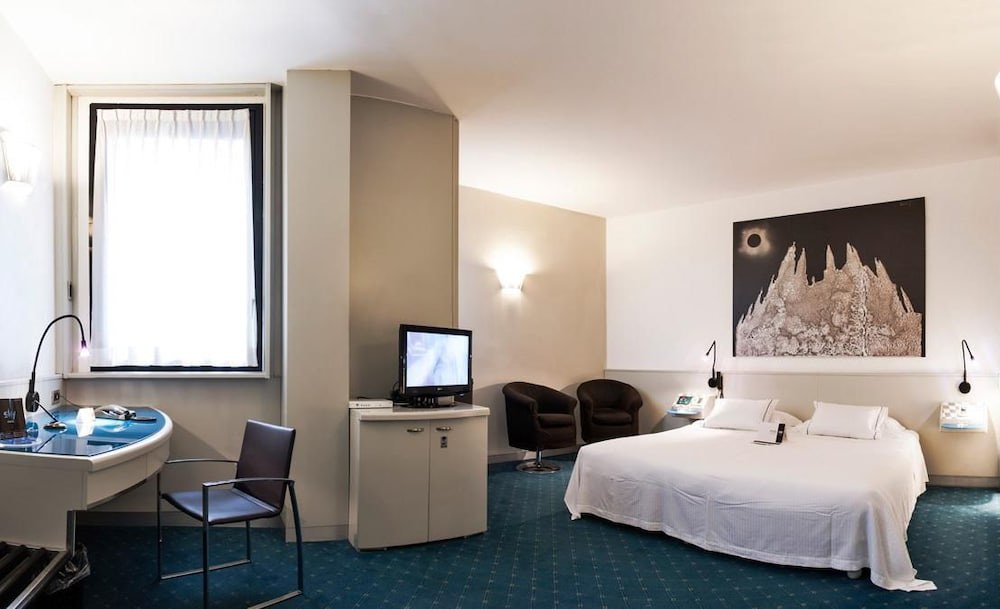 HOTEL MILANO SRL