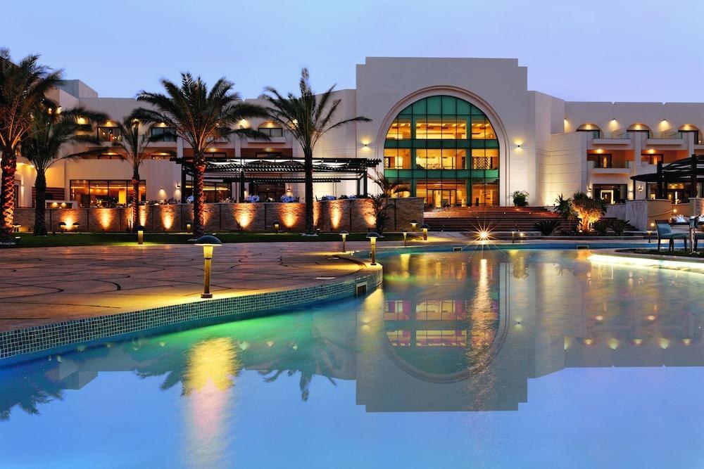 MOVENPICK WATERPARK RESORT & SPA SOMA BAY photo 2