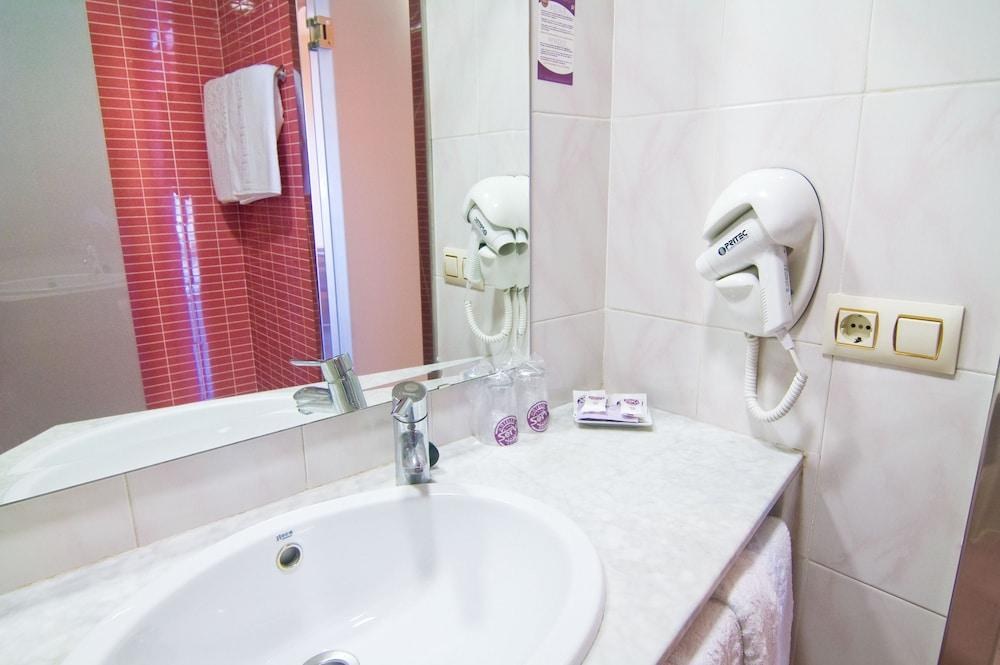 HOTEL SERVIGROUP ORANGE photo 1