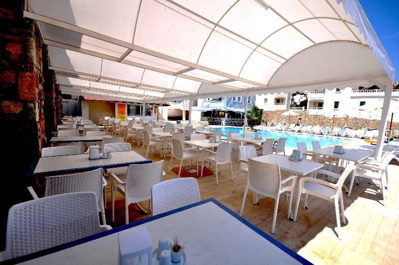 SUNPOINT SUITES HOTEL photo 1