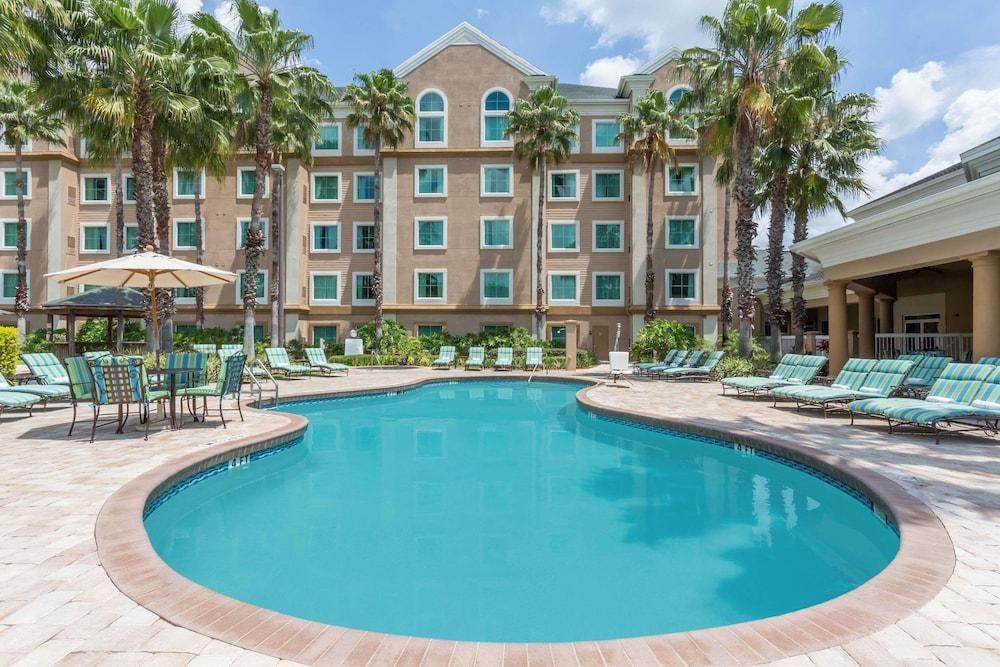 Hawthorn Extended Stay by Wyndham Orlando photo 2