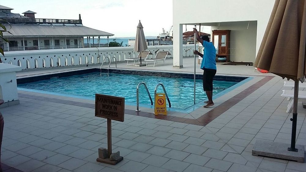 MARU MARU HOTEL