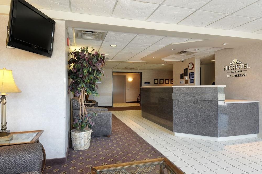 MICROTEL INN & SUITES BY WYNDHAM BLOOMINGTON/MINNE