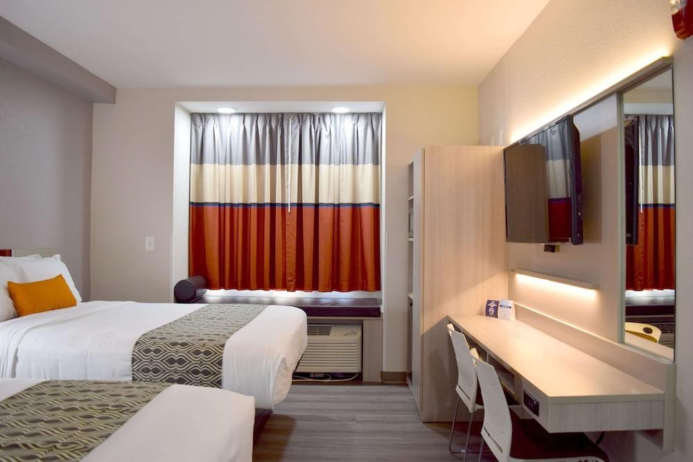 MICROTEL INN & SUITES BY WYNDHAM RALEIGH