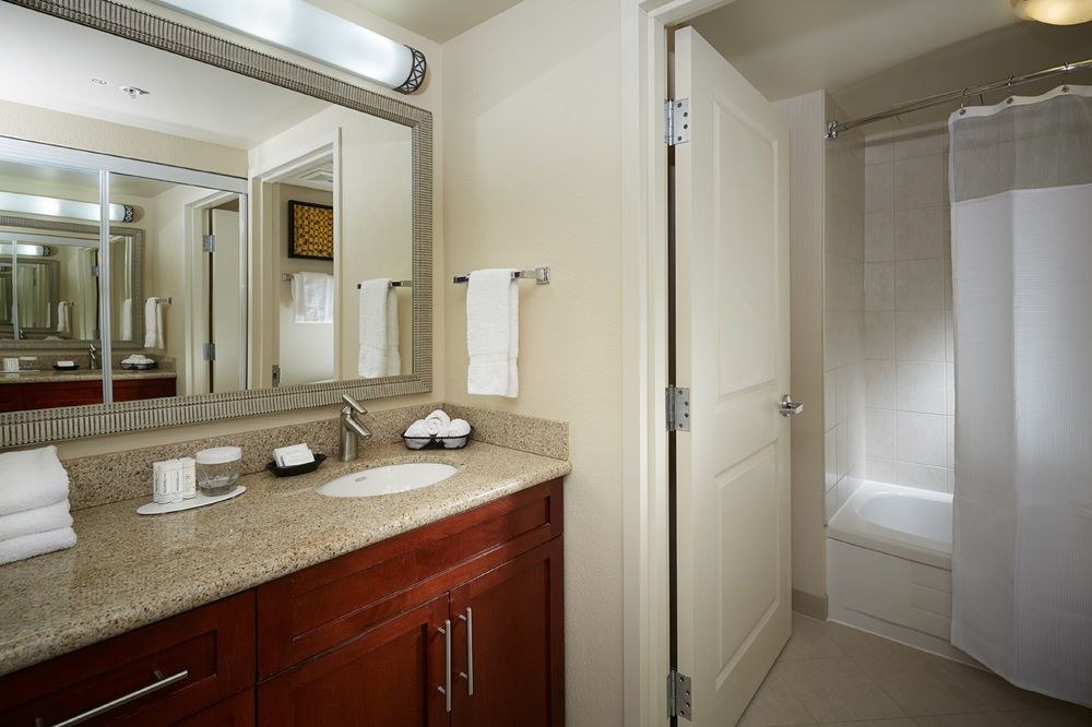 RESIDENCE INN BY MARRIOTT MONTREAL AIRPORT photo 4